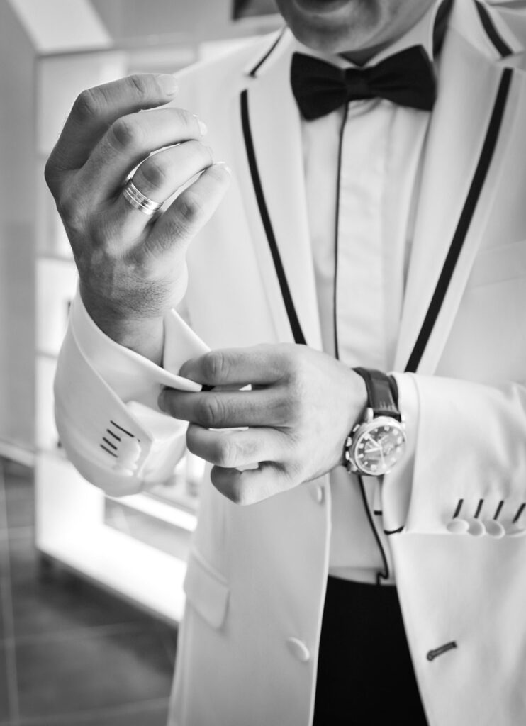 wedding, cufflinks, groom-636021.jpg